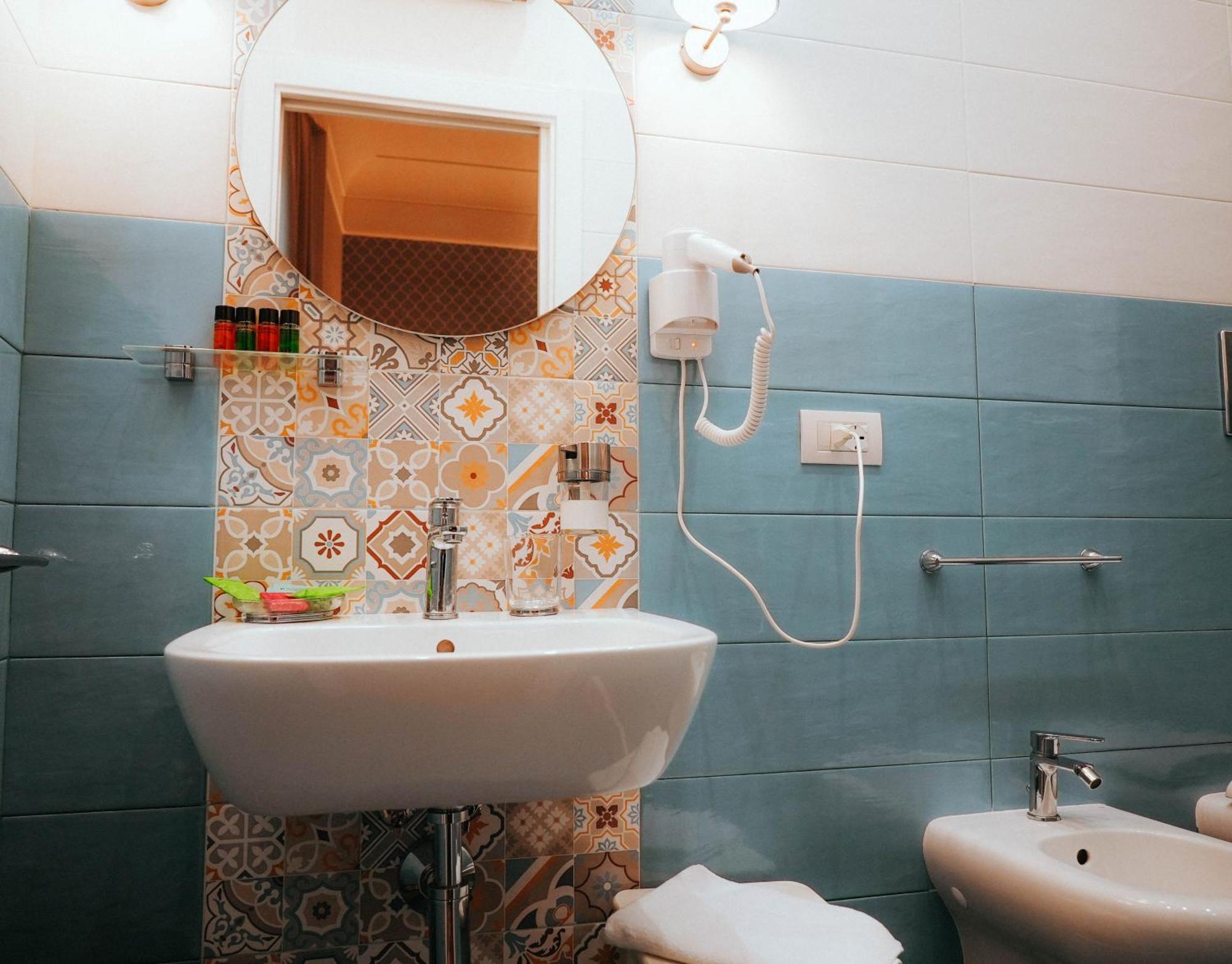 Hotel Florita Napoli Extérieur photo