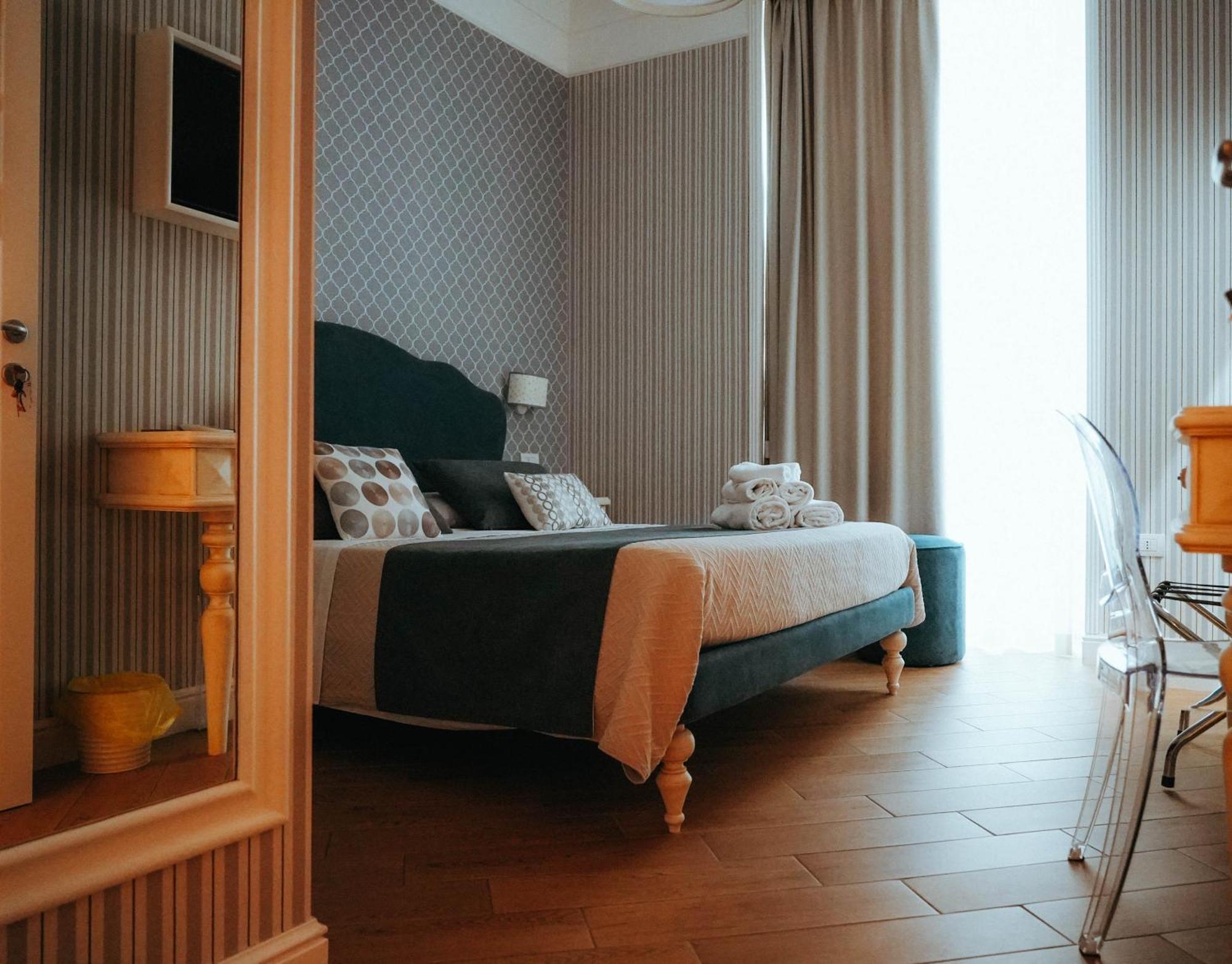 Hotel Florita Napoli Extérieur photo