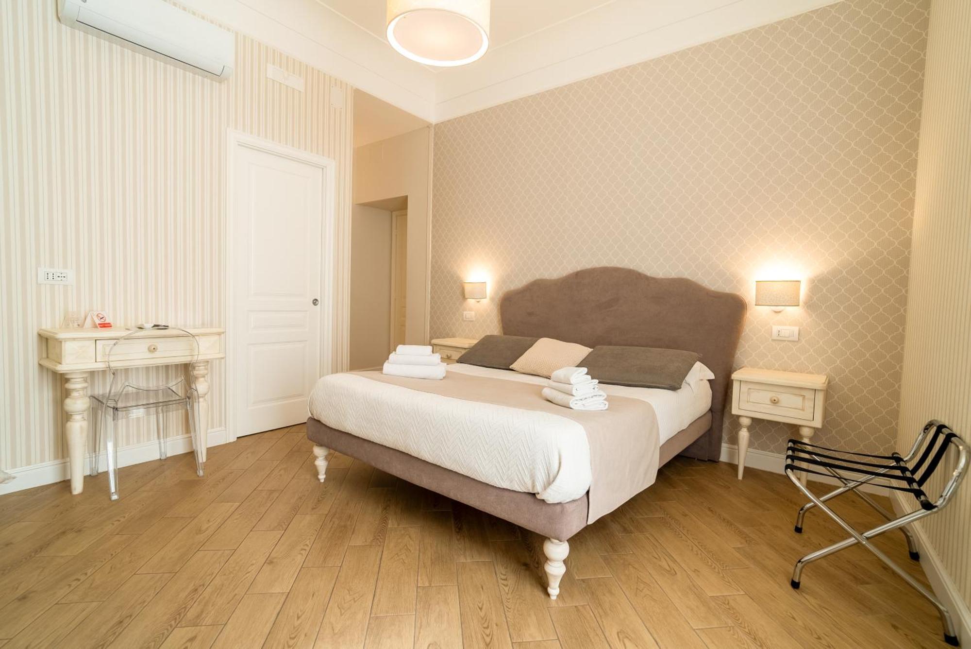 Hotel Florita Napoli Extérieur photo